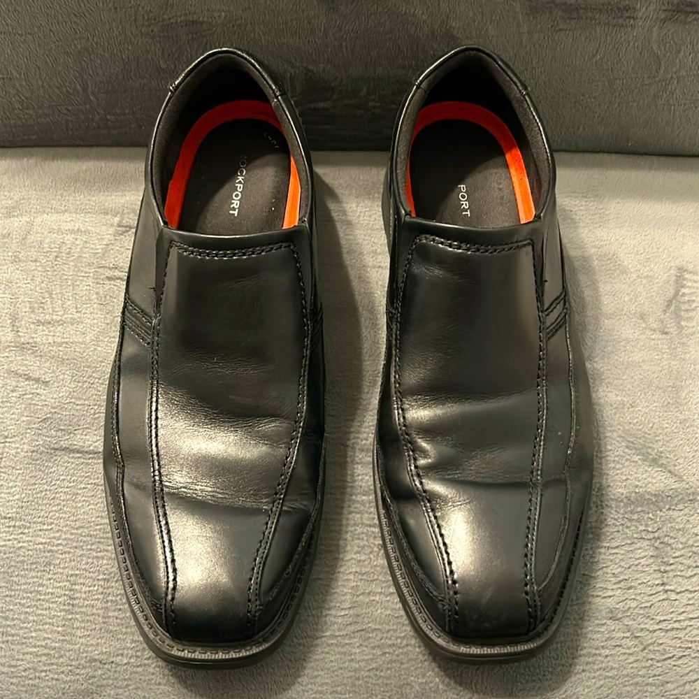 Rockport Slip on Men’s size 13 ultra-comfortable dress shoes
